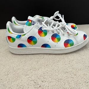 Adidas Stan Smith pinwheel sneakers
